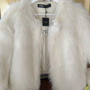 Zara Short Faux Fur Jacket white  with tags